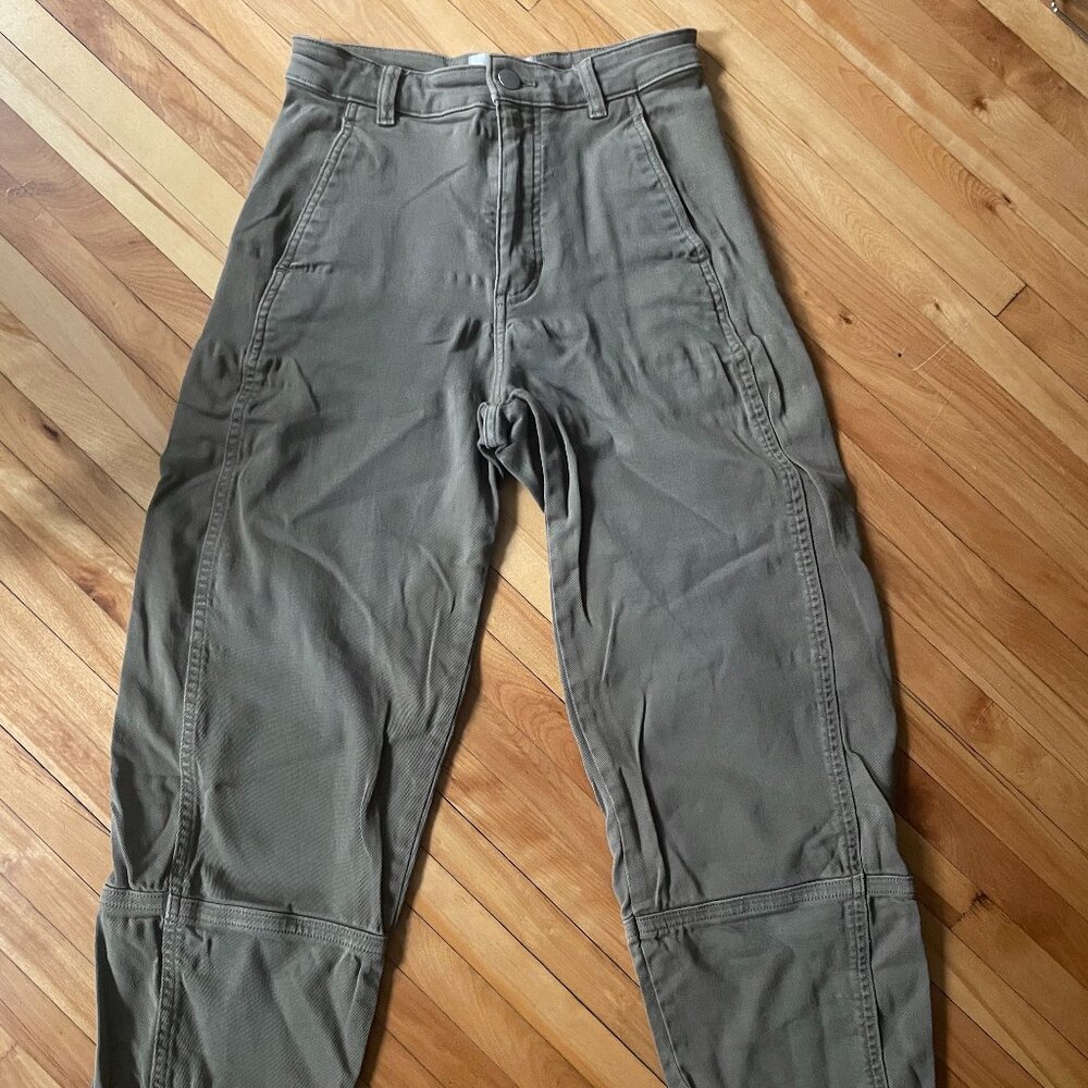 Everlane Utility Barrel Pants - Olive Green - size 2